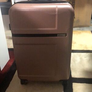 2 piece-gently used-luggage set.